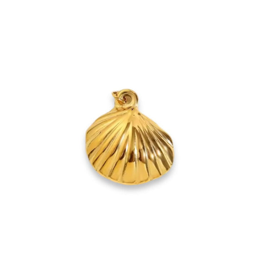 TILTED SHELL CHARM